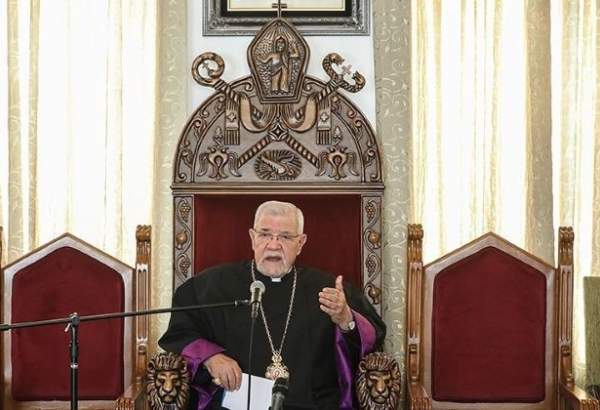 Archbishop Sarkissian condemns Qur’an burning (photo)  