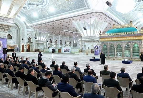 President Raeisi, cabinet members visit mausoleum of Imam Khomeini (photo)  