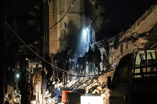 افزایش شمار آسیب دیدگان در زلزله ترکیه به 76 کشته و 440 مصدوم