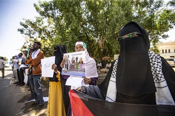 برگزاری تجمع اعتراضی علیه عادی سازی روابط با اسرائیل در سودان