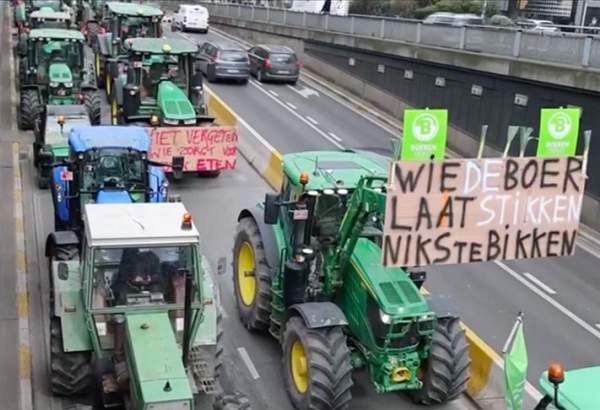 Farmers hold tractor demonstration in Brussels to protest agricultural policies
