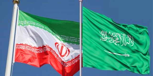 السعودية : منفتحون على الحوار مع إيران وعودة دمشق للحضن العربي