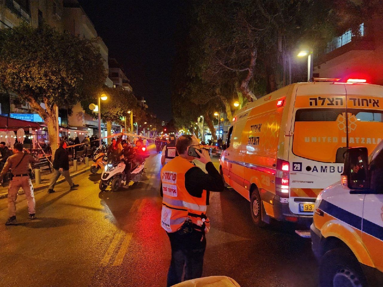 إصابة 5 مستوطنين في عملية إطلاق نار فدائية في "تل أبيب"  