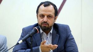 وزير الاقتصاد الايراني يتطلع الى نمو التجارة مع العراق خلال العام المقبل