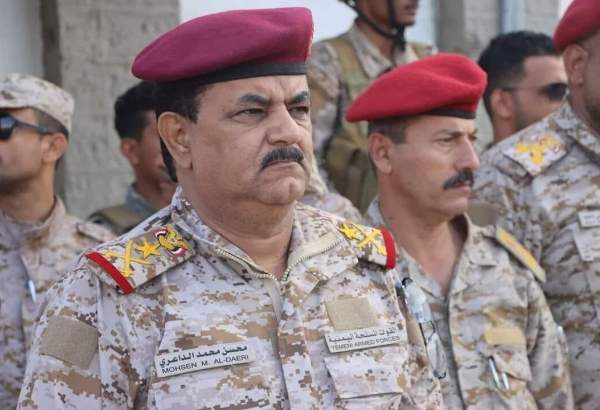 یمن کی مستعفی حکومت کے وزیر دفاع کے قافلے پر ڈرون حملہ