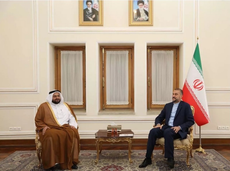 وزير الخارجية الايراني يستقبل مساعد وزير الخارجية القطري