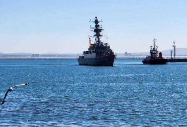 La 86e flotte de la marine iranienne accoste dans un port en Afrique du Sud