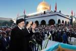 Iran’s President Raeisi visits holy shrine of Hazrat Zeinab (AS)  