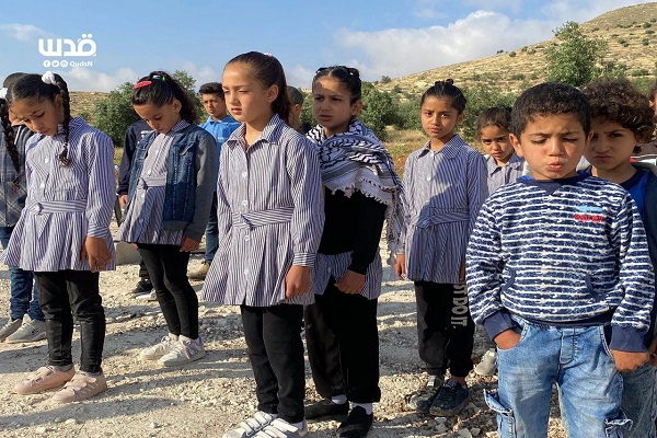 کودکان فلسطینی بعد از تخریب مدرسه ابتدایی «تحدی 5» در بیت لحم  <img src="/images/picture_icon.png" width="13" height="13" border="0" align="top">