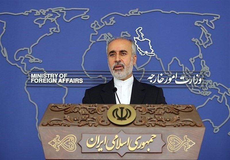 ایران تنتقد إزدواجية أمريكا بشأن الدفاع عن قيم الديمقراطية والسلام العالمي