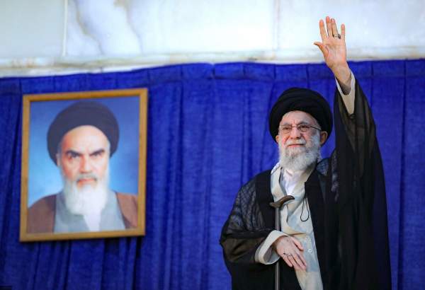مسؤول : قائد الثورة سيلقي خطابا بذكرى رحيل الإمام الخميني (رض)