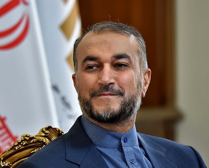 وزير الخارجية الايراني يهنئ بذكرى تحرير جنوب لبنان