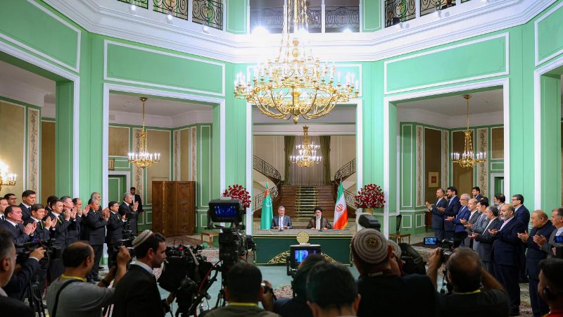 اية الله رئيسي : ايران وتركمانستان لديهما طاقات من شانها ان تؤدي الى تعاون جيد بينهما