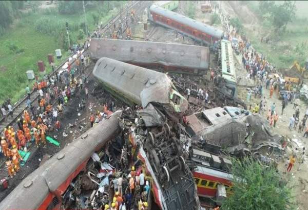 بھارت کی ریاست اڑیسہ میں ٹرین حادثہ،288 افراد ہلاک