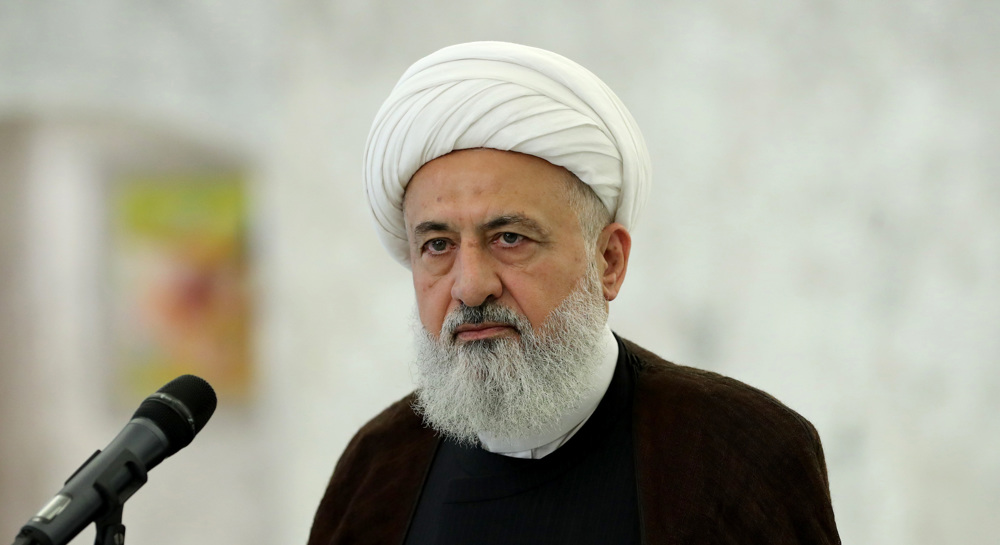 Cleric hails Imam Khomeini for fostering spirit of fraternity in Muslim world