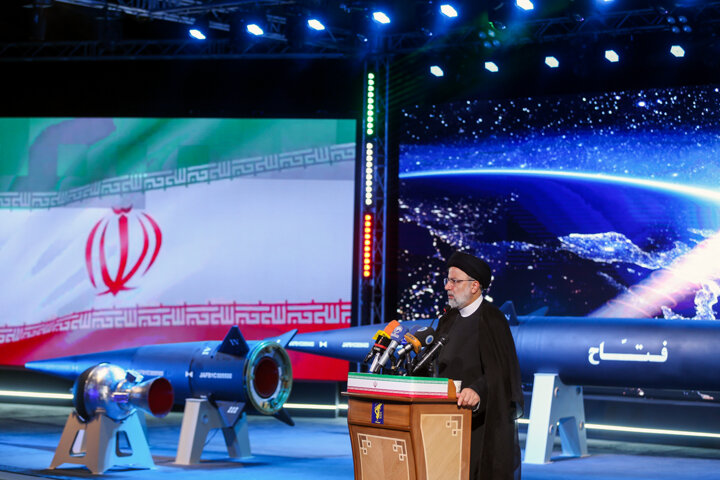 اية الله رئيسي : القوة الصاروخية الإيرانية توفر الأمن والسلام الدائمين لدول المنطقة