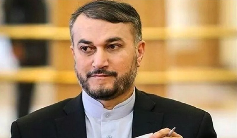 وزير الخارجية الايراني يؤكد على تشكيل مجمع للحوار والتعاون بين دول الخليج الفارسي