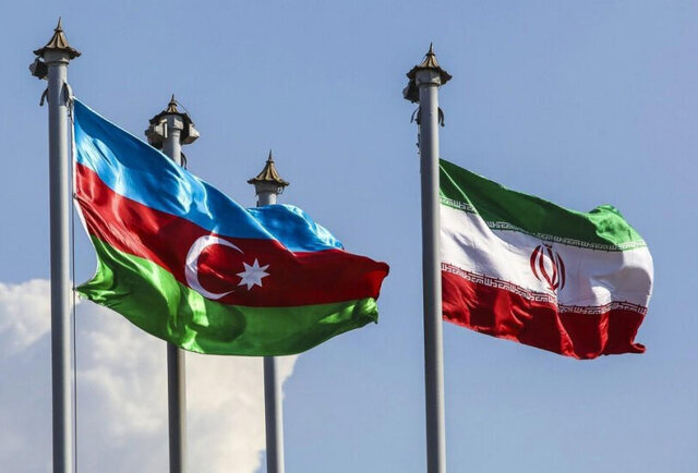السفارة الإیرانية في باكو : جميع الحدود البرية والجوية مفتوحة لمواطني جمهورية أذربيجان