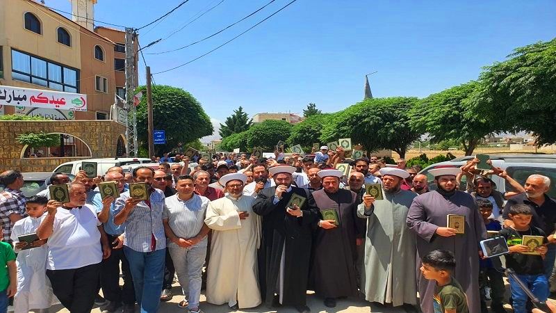 جمعية قولنا والعمل اللبنانية تنظم مسيرة رمزية تنديدا بإحراق القرآن الكريم
