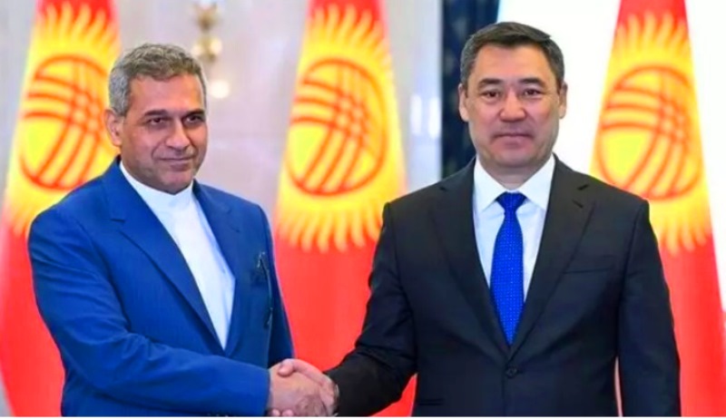 الرئيس القيرغيزي : نرغب في التعاون التجاري والاقتصادي مع ايران