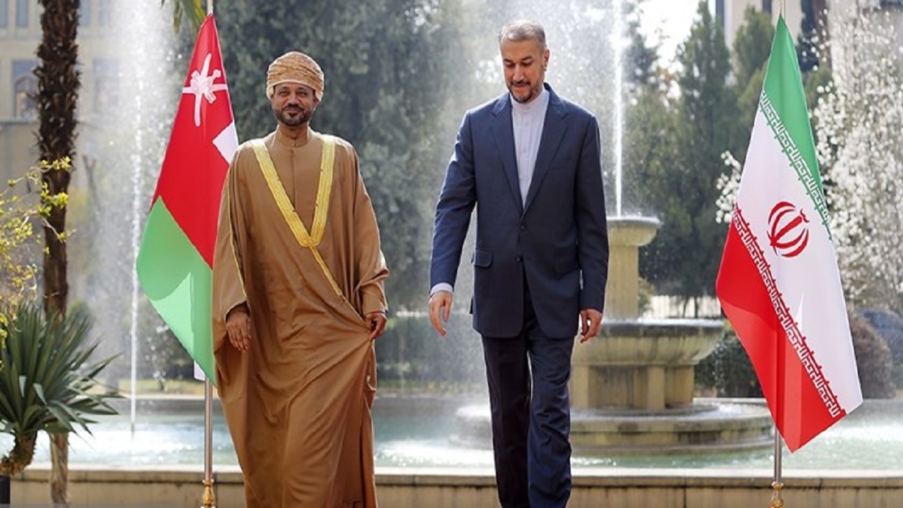 وزیر خارجه عمان به تهران می آید