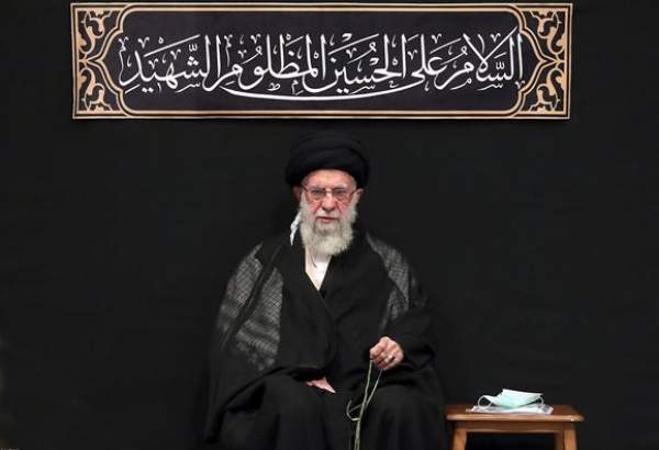 Leader admits university students on occasion of Arba’een (photo)  