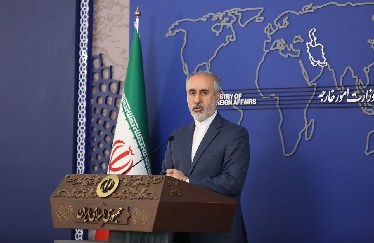 إيران ترد على البيان التدخلي لاجتماع الحوار السياسي العربي الياباني حول الجزر الايرانية الثلاث