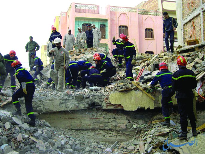 المغرب في سباق مع الوقت للعثور على ناجين إثر الزلزال المدمر  