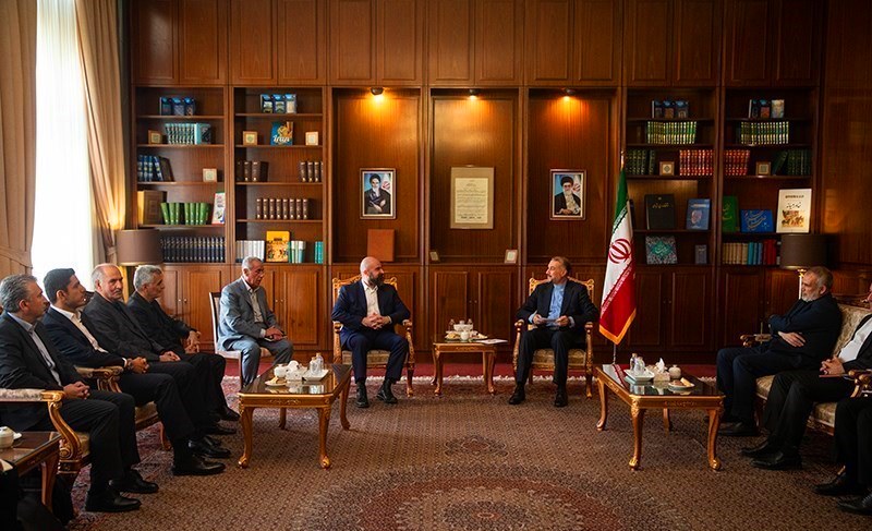 رئيس الاتحاد الوطني الكردستاني يلتقي امير عبداللهيان في طهران