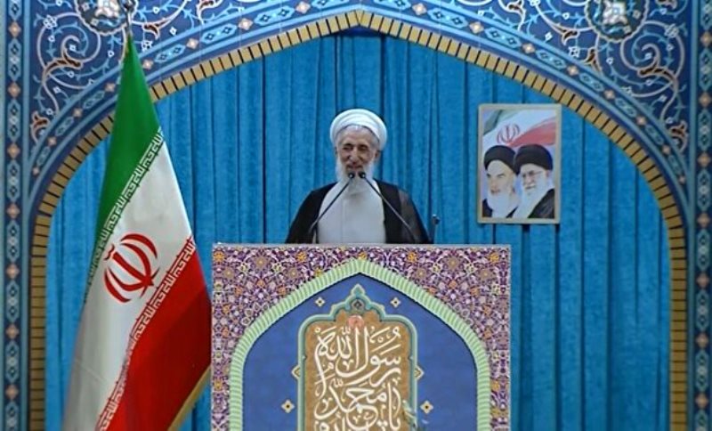 خطيب جمعة طهران : رمز الوحدة هو القرآن والقبلة و محبة النبي (ص)وهؤلاء الثلاثة يصنعون الوحدة