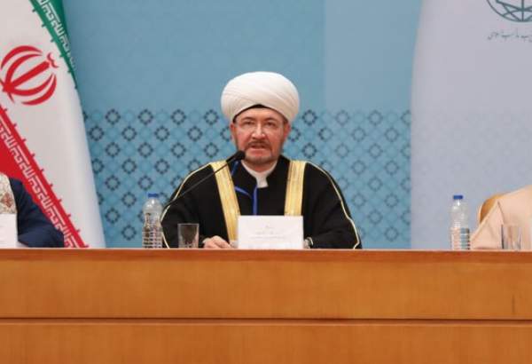 Russian mufti stresses support for oppressed Islamic nations
