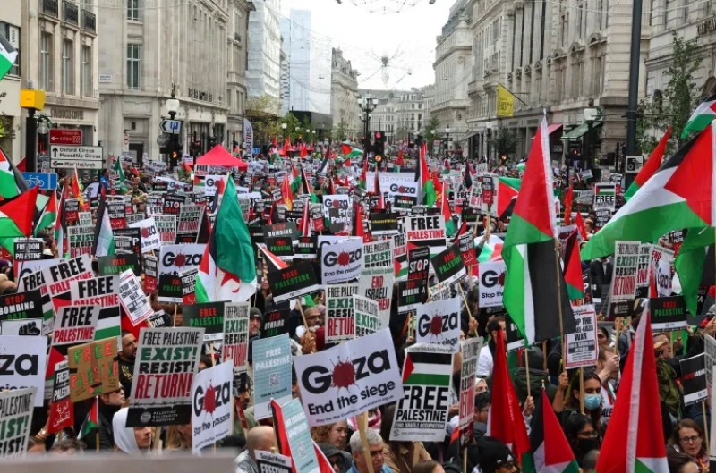 الآلاف شاركوا في المظاهرات الداعمة للفلسطينيين وسط لندن