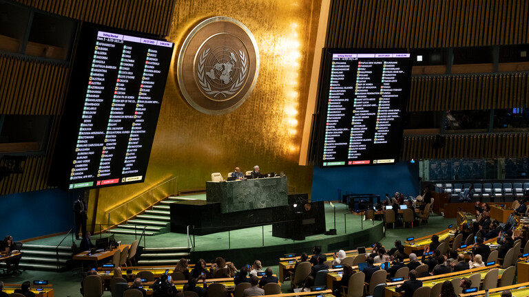الجمعية العامة للأمم المتحدة تتبنى قرارا يدعو إسرائيل للانسحاب من الجولان
