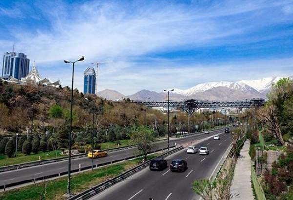 کیفیت هوای تهران در وضعیت پاک قرار دارد