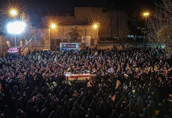 People in Tehran bid farewell with Seyyed Razi Mousavi (photo)  