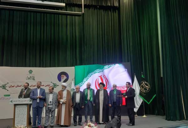First conference of Shia, Sunni Sadat held in Tehran
