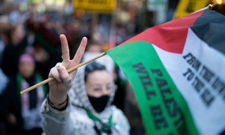 ست قارات و45 دولة و120 مدينة تعلن الیوم السبت تضامنها مع فلسطين وترفض الحرب على غزة
