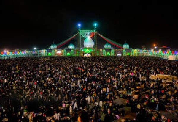 ۳ میلیون و۹۰۰ هزار زائر نیمه شعبان درمسجد مقدس جمکران حضور یافتند
