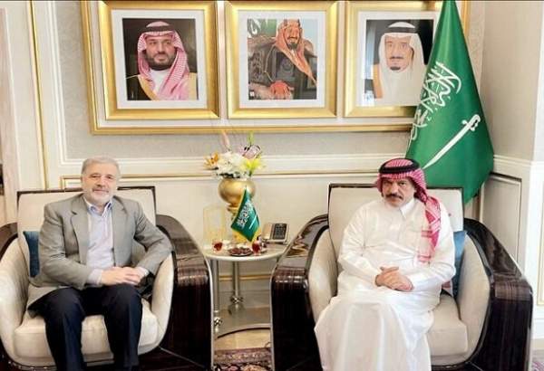 سعودی عرب میں ایران اور سعودی عرب کے سفیروں کی ملاقات