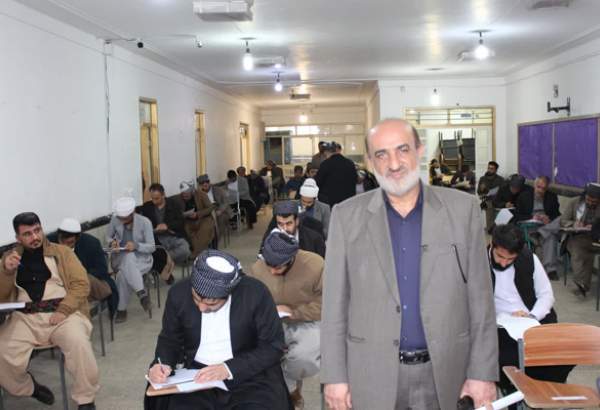 برگزاری آزمون های تعیین سطح و ویژه مدرسین مدارس علوم دینی اهل سنت استان کردستان
