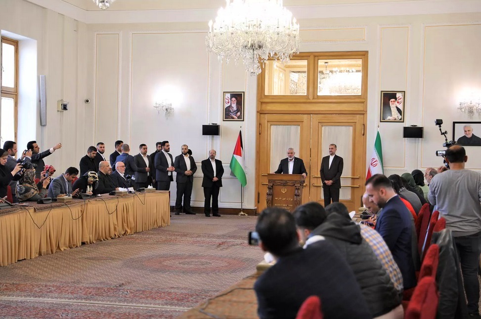 رئيس المكتب السياسي لحماس : ایران تقف في الخطط الامامي لدعم القضیة الفلسطینیة