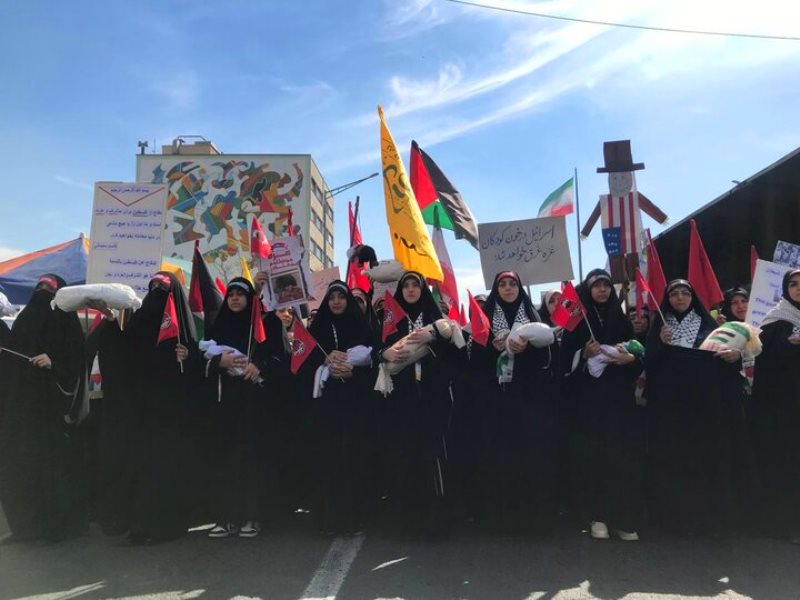 تقریرمصور .. انطلاق مسيرات يوم القدس العالمي تحت عنوان "طوفان الأحرار" في جميع أنحاء إيران (1)  