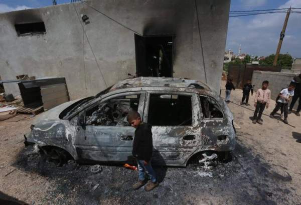 A view of heavily damaged car as Jewish settlers reportedly set fire to Palestinian homes and vehicles in Qusra town in Nablus, West Bank on 14 April, 2024 [Nedal Eshtayah/Anadolu via Getty Images]