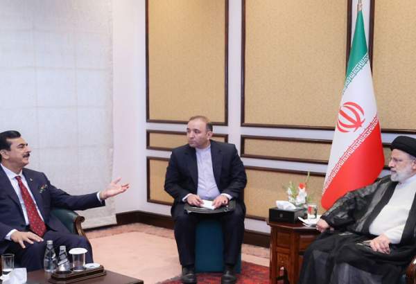Raisi, Gilani discuss Iran-Pakistan bilateral ties