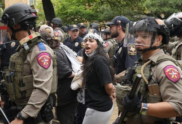 La répression de quatre manifestations universitaires américaines a conduit à près de 200 arrestations