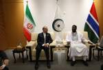 Le ministre iranien des Affaires étrangères rencontre son homologue gambien en marge du sommet de l