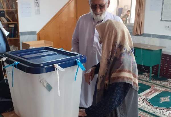 گزارش تصویری| انتخابات مرحله دوم در شهرستان گنبد کاووس  