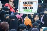 بھاتی شہر ممبئی کے چیمبور کالج میں طالبات کے حجاب کرنے پر عائد پابندی میں توسیع کردی